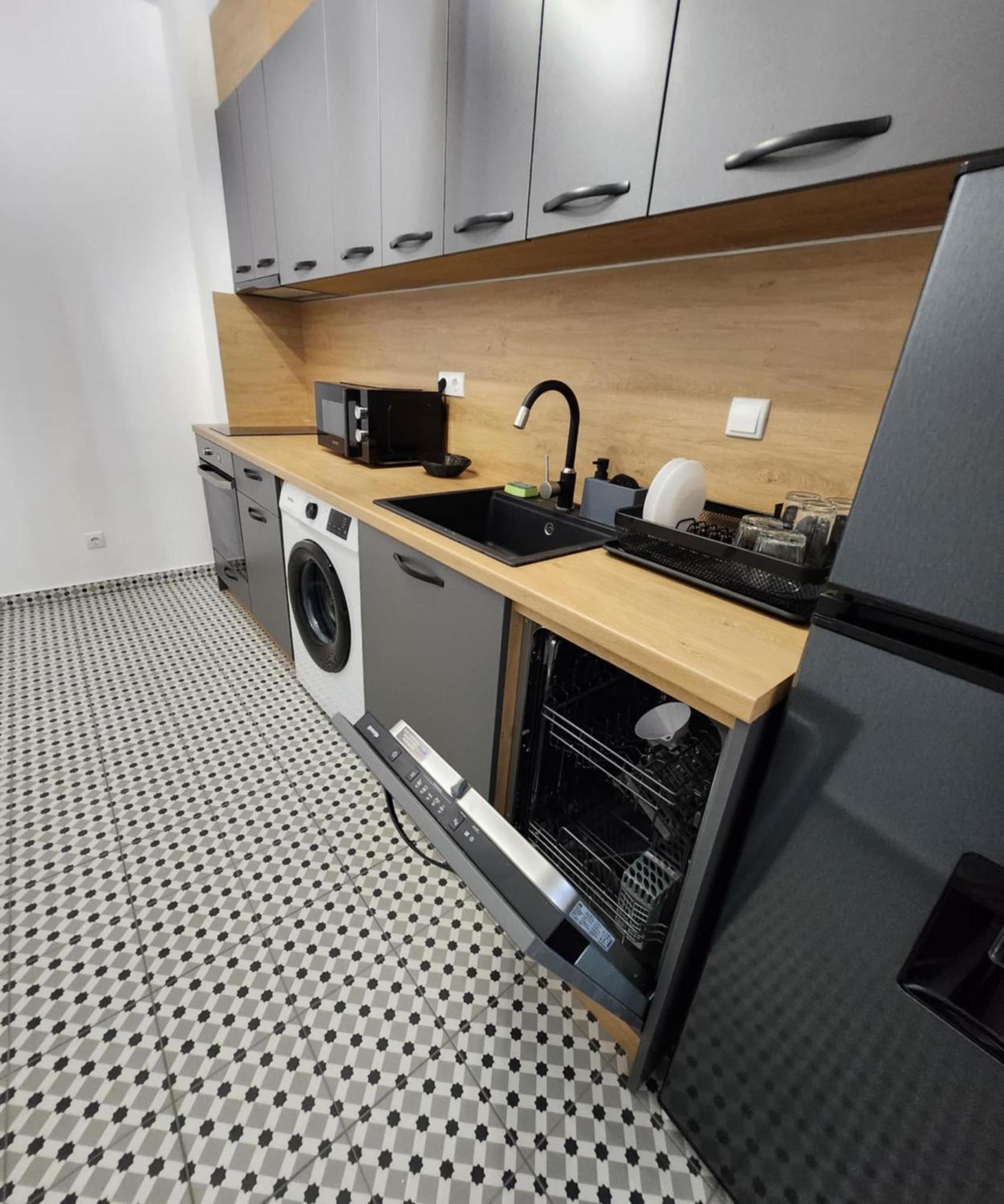 Student City & Privat Parking * Sofia